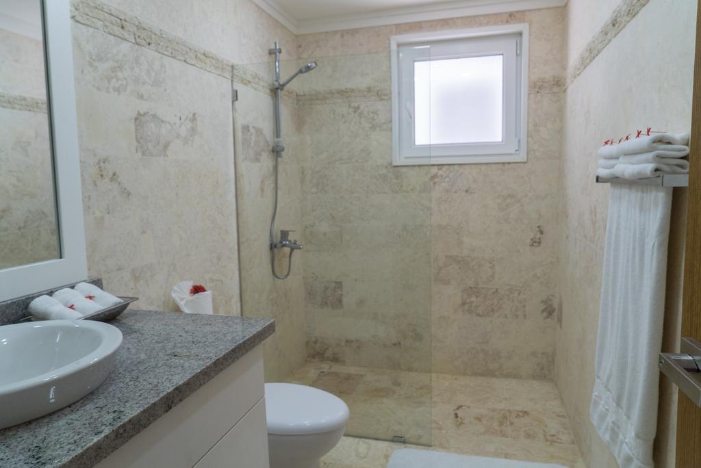 3Br / 3Ba Modern Paradise Loft Condo In Gated Community W/ Daily Housekeeping Sosúa Dış mekan fotoğraf