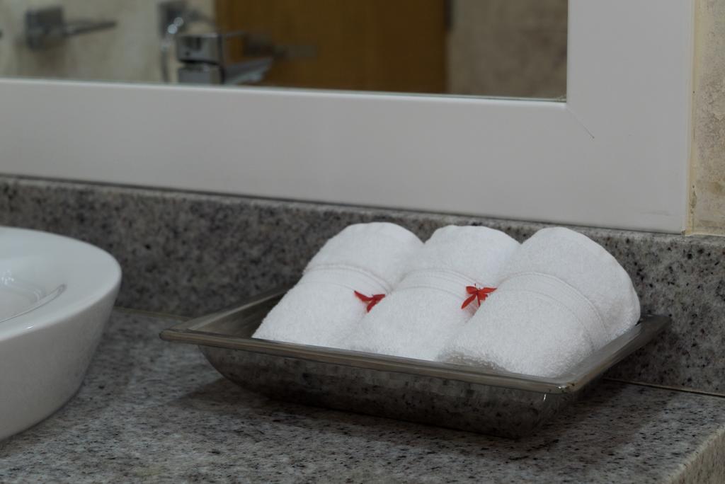 3Br / 3Ba Modern Paradise Loft Condo In Gated Community W/ Daily Housekeeping Sosúa Dış mekan fotoğraf