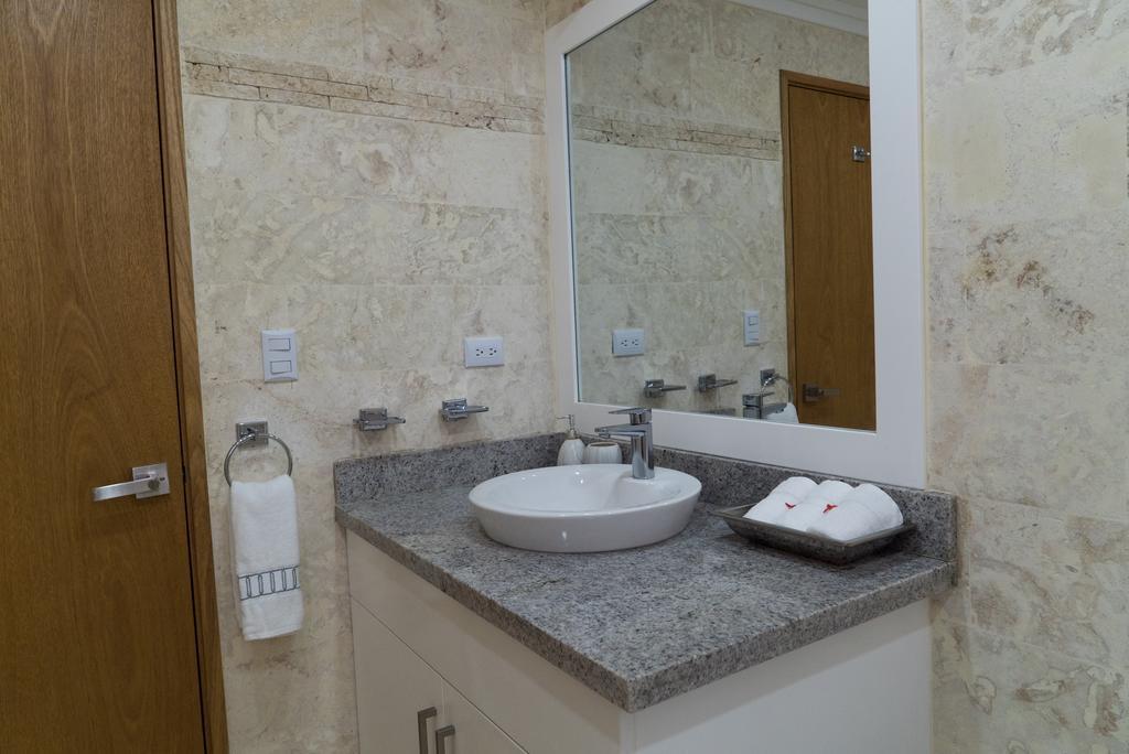 3Br / 3Ba Modern Paradise Loft Condo In Gated Community W/ Daily Housekeeping Sosúa Dış mekan fotoğraf